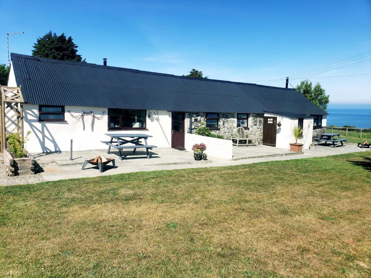 Byre Cottages & Log Cabin Cardigan Eksteriør billede