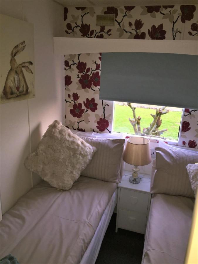 Byre Cottages & Log Cabin Cardigan Eksteriør billede