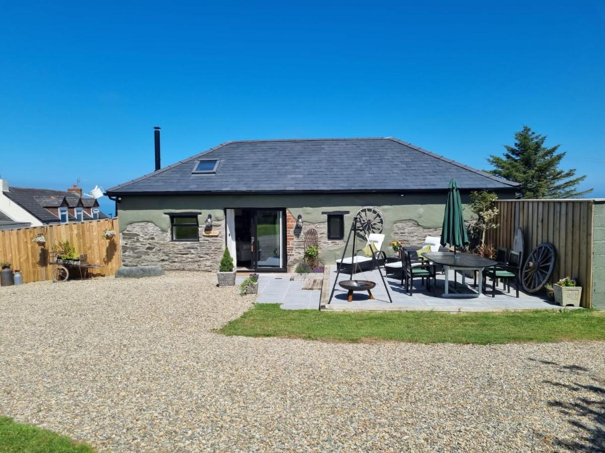 Byre Cottages & Log Cabin Cardigan Eksteriør billede